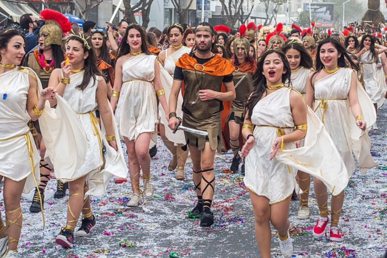 Best Time to Visit Greece: Weather, Festivals, and Off-Season Travel Tips
