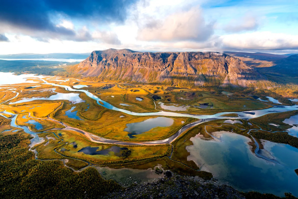 Exploring Swedish Nature: Top National Parks and Scenic Hiking Trails